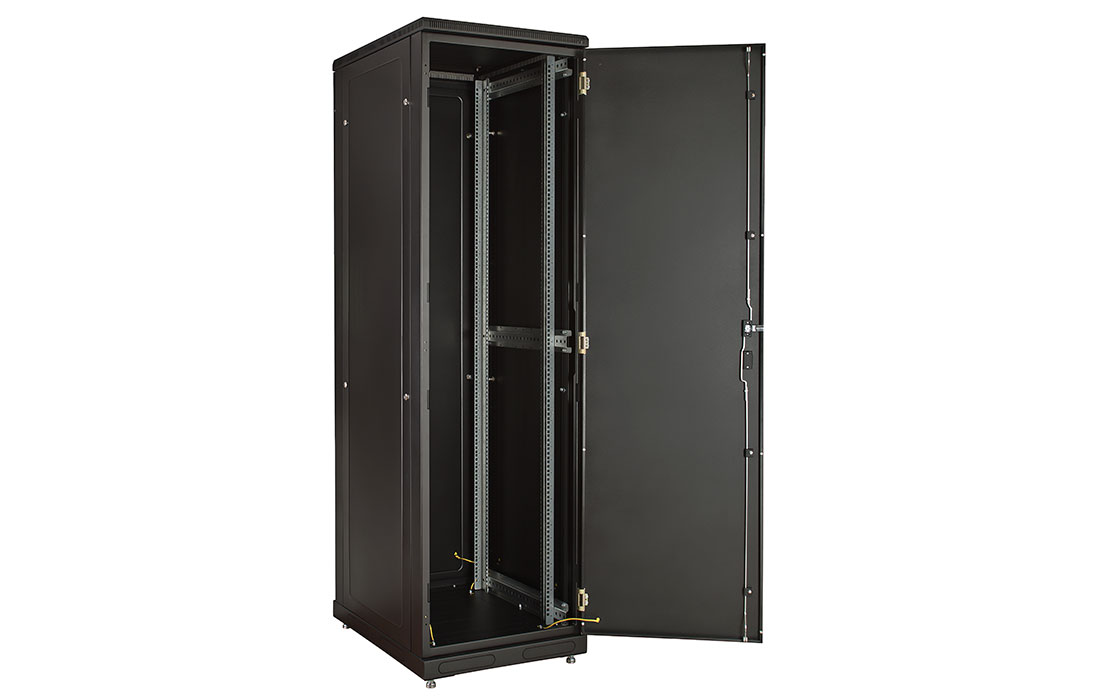 Шкаф телекоммуникационный напольный 19", 24U(600x1000), ШТ-НП-М-24U-600-1000-М-Ч, передняя дверь металл, черный ССД