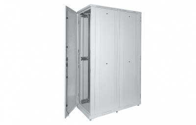 Шкаф телекоммуникационный напольный серверный 19"42U(600x1200) , ШТ-НП-С-42U-600-1200-ПП передняя,задняя двери перфорированные ССД
